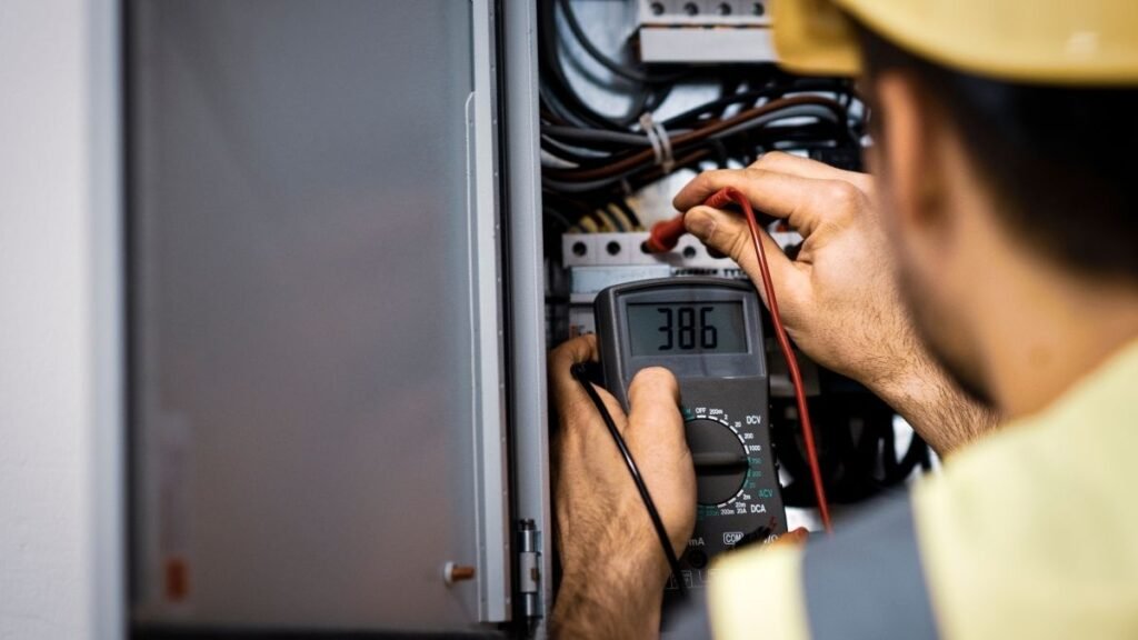 energieeffizienz und sicherheit in der altbau elektroinstallation